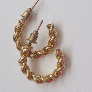 Vintage estate sale Classic Twisted Hoop Earrings - Women Jewelry